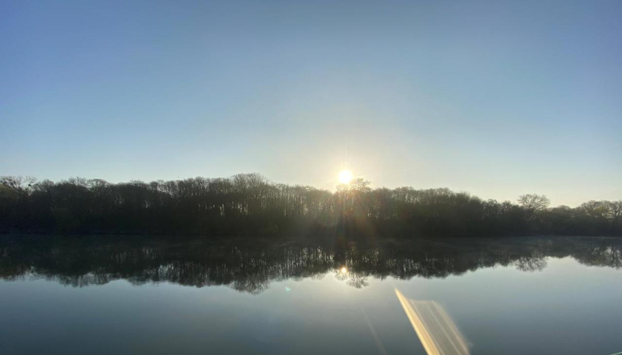 Готель Paris Camping Ile Du Roi Triel-sur-Seine Екстер'єр фото